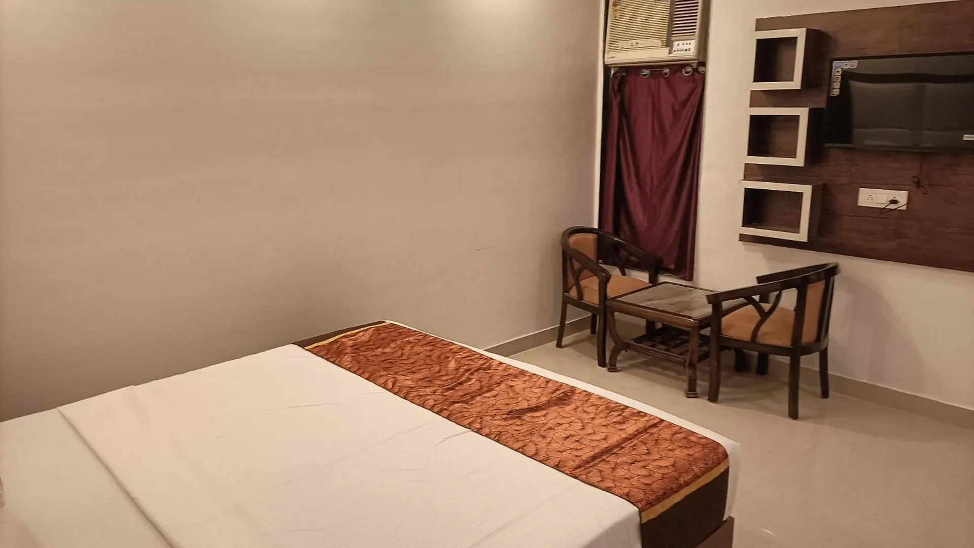 Hotel Ssd Tork Plaza Near Igi Airport Delhi New Delhi India